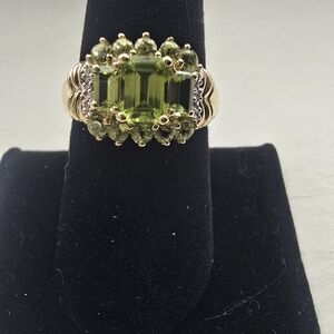 Vintage 10k Peridot And Diamond Ring Sz 8.5